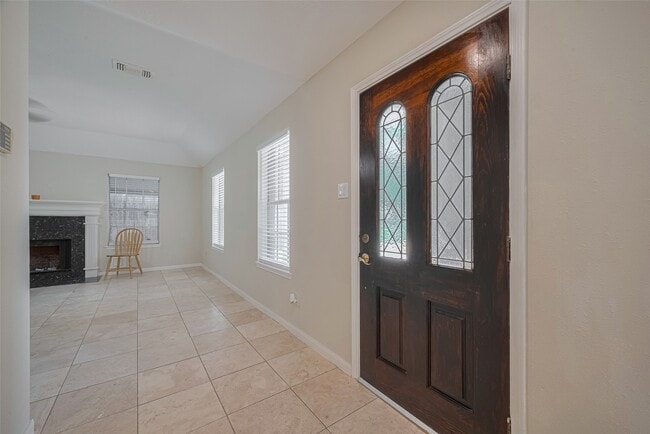 Building Photo - 21319 Park Mill Ln