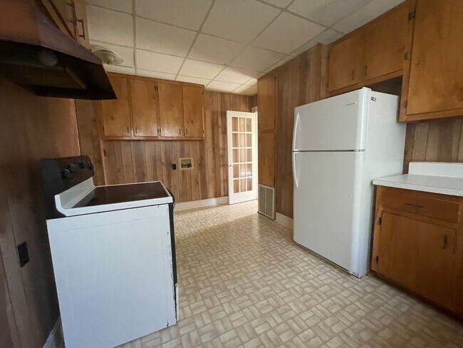 Foto del edificio - 404 W Edgerton St