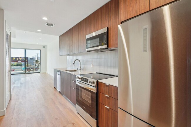 Foto del interior - 10431 Santa Monica Blvd