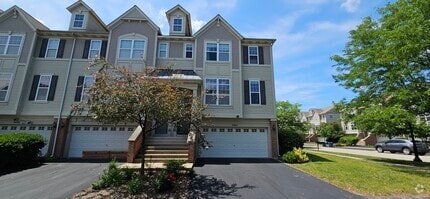 Building Photo - 3462 Bradbury Cir