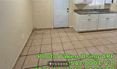 Building Photo - 508 28th St