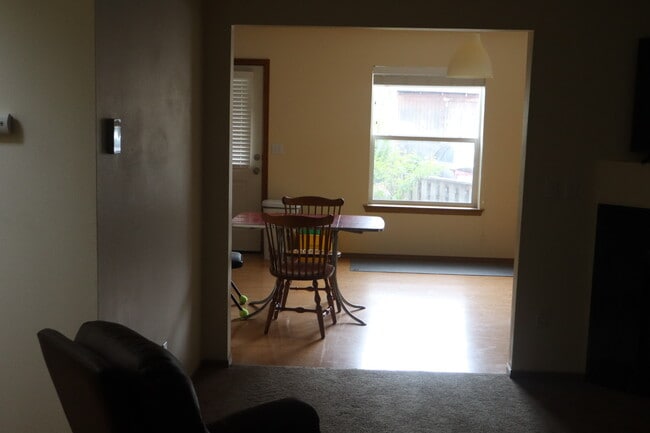 Foto del edificio - 8464 N Hendricks St