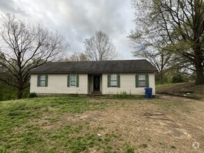 Building Photo - 261 Becks Ln