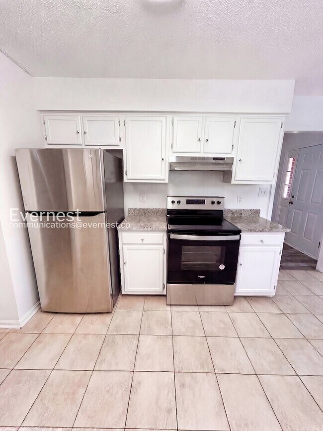 Foto del edificio - 3101 Amidon Dr