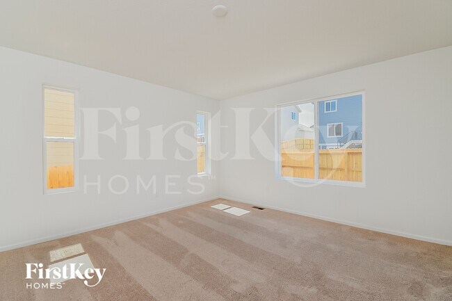 Building Photo - 10681 Luneth Dr