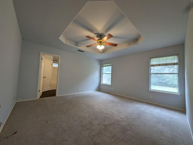 Building Photo - 717 Birch Brook Ln