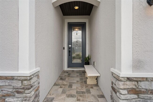 Foto del edificio - Beautiful 4bd 2ba Home plus a 3 Car Garage