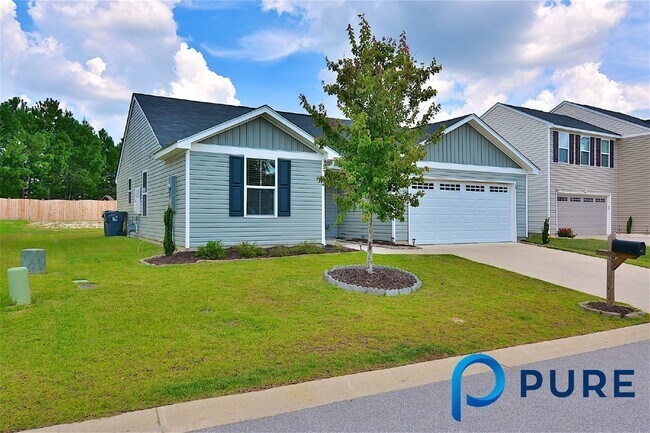 Building Photo - 677 Sequoia Dr