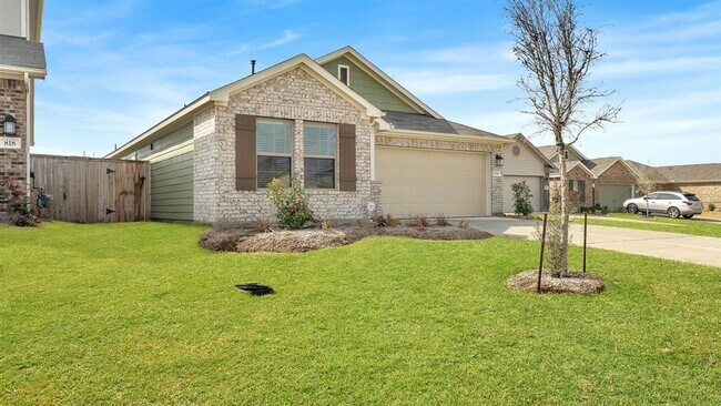 Foto del edificio - 814 Deerhurst Ln