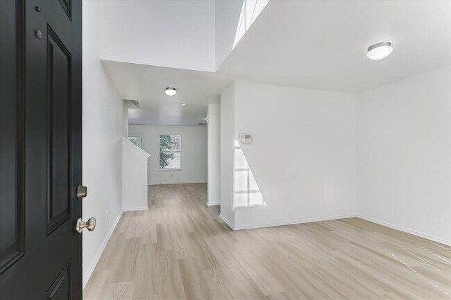 Foto del edificio - 197 Peppergrass Cove