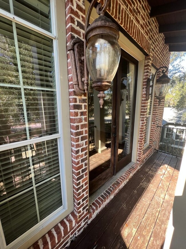 Photo - 1330 N Duval St House