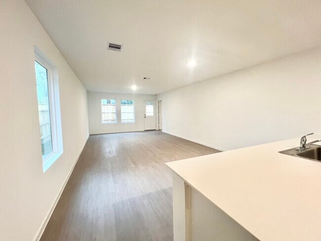 Foto del edificio - 1459 Cactus Rose Dr