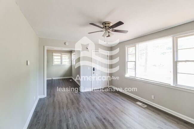 Foto del edificio - 1949 Manson Rd