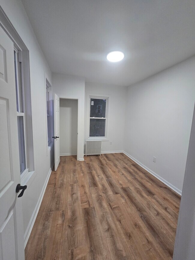 Foto del edificio - 482 10th Ave