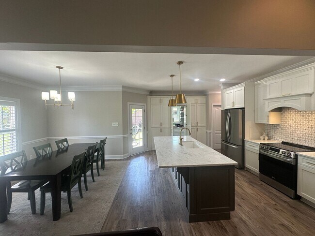 Foto del edificio - 4408 Mid Iron Ct