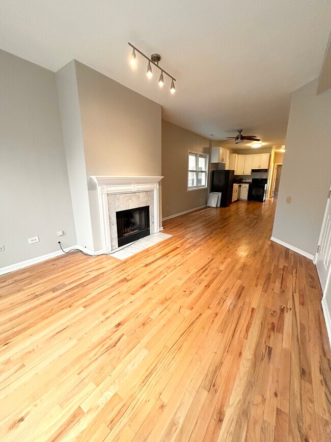 Foto del edificio - 842 N Wood St