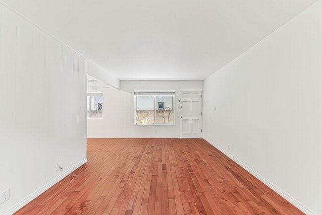 Building Photo - 3525 2nd St