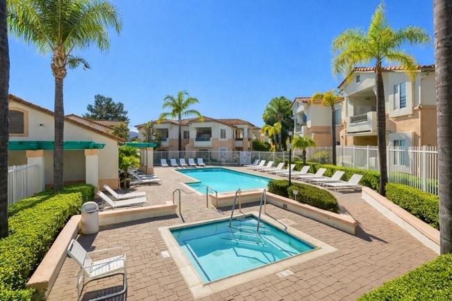 Building Photo - Beautiful 1 Bed 1 Bath in a great community