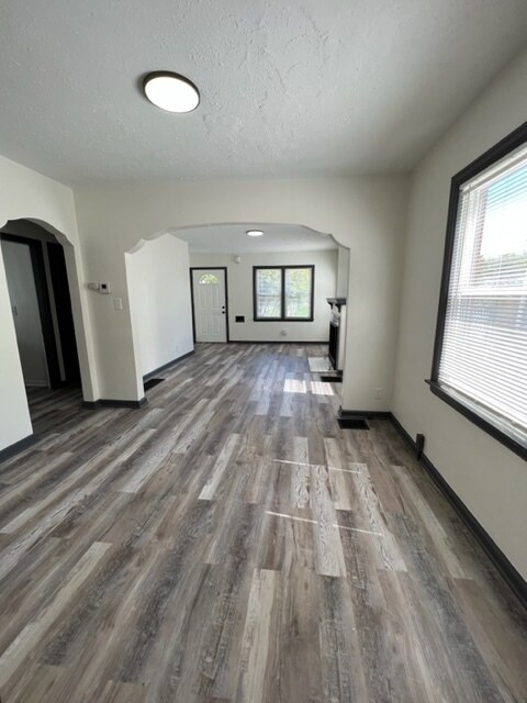 Foto del edificio - 1073 Fairwood Ave