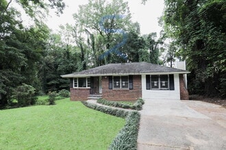 Building Photo - 4259 Lamar St