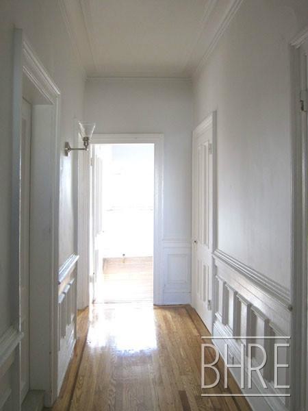 Building Photo - 93 Remsen St