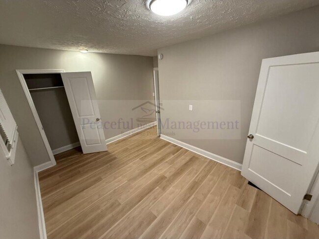 Foto del edificio - 5431 Buena Vista Rd