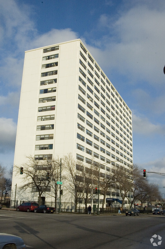 Foto del edificio - Lafayette Plaza Housing Cooperative