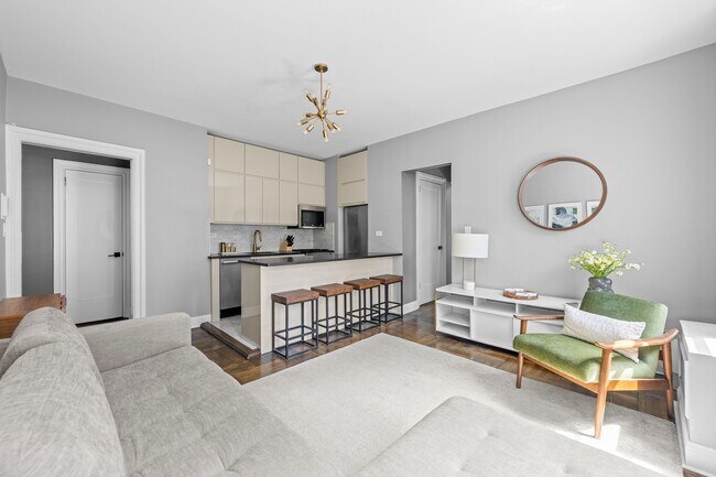 Foto del edificio - 270 W 11th St