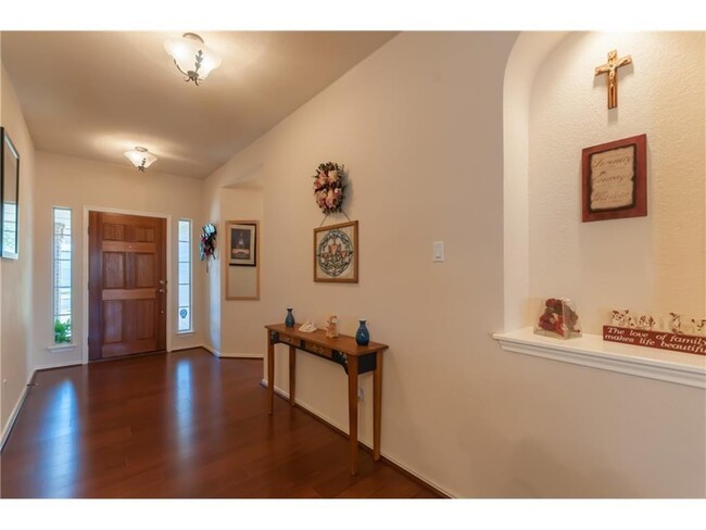 Foto del edificio - 11604 Fletcher Hall Ln