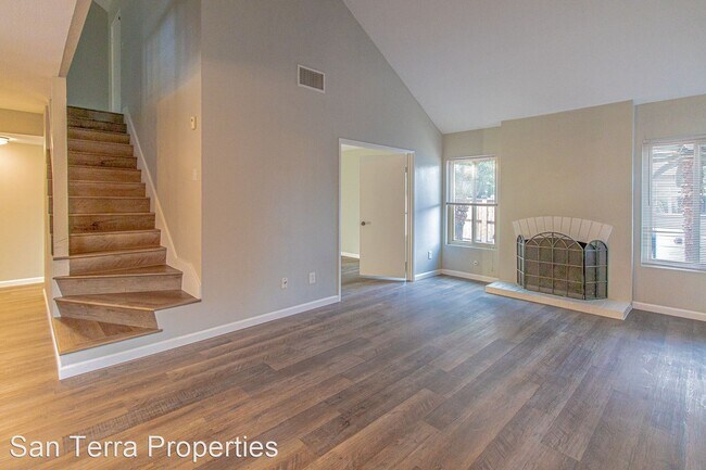 Foto del edificio - 4 br, 3 bath House - 10613 Montego Dr.