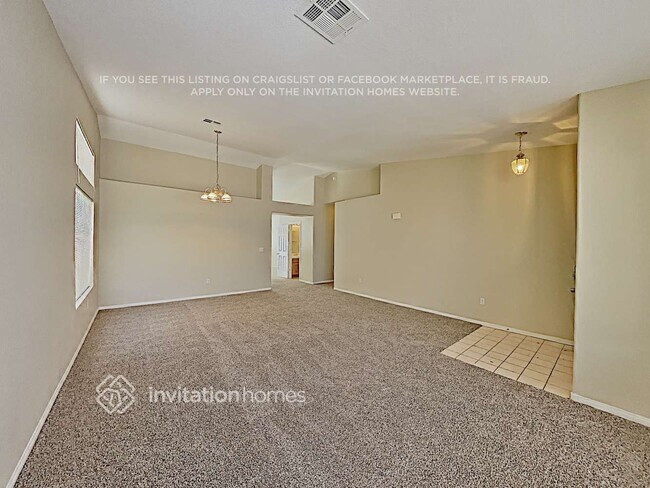 Foto del edificio - 3836 Iverson Ln