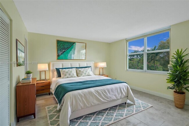 Foto del edificio - 1800 N Andrews Ave