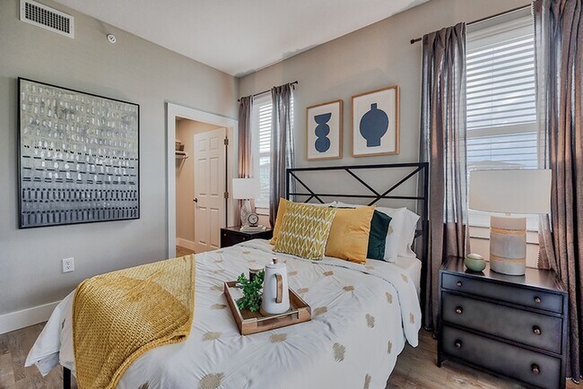 Apartamentos que admiten mascotas en Port Charlotte, Florida - Charlotte Commons