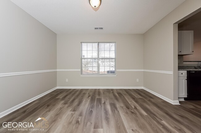 Building Photo - 2428 Rambling Way
