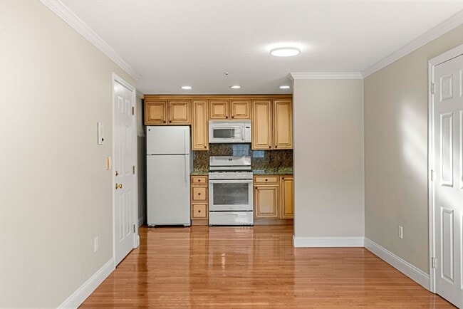 Foto del edificio - 305 Pine St