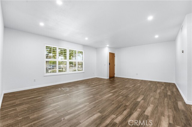 Foto del edificio - 17721 Norwalk Blvd