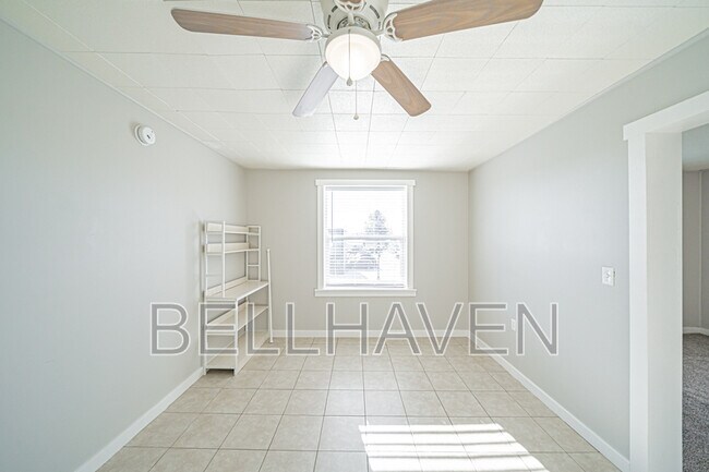 Foto del edificio - 134 W Main St