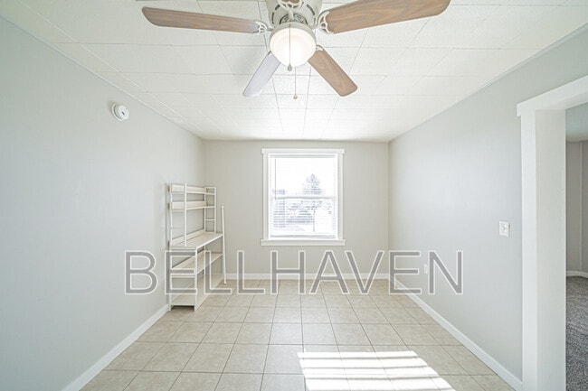 Building Photo - 134 W Main St