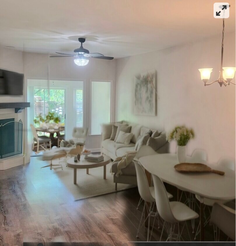 Foto principal - 596 N Nova Rd