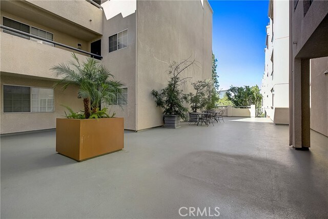 Foto del edificio - 5520 Owensmouth Ave