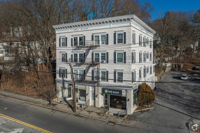 Building Photo - 33-41 W Main St