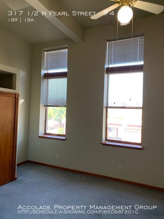 Building Photo - 317 1/2 N Pearl St
