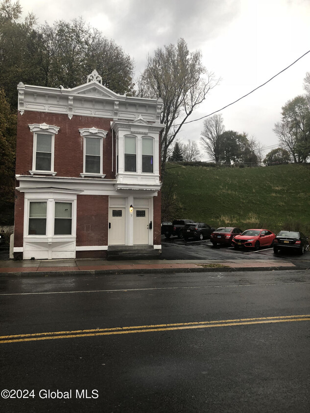 Primary Photo - 7 Brunswick Rd
