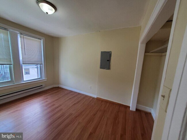 Building Photo - 2120 66th Ave