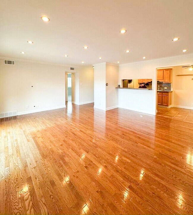 Foto del edificio - 675 Grove Terrace