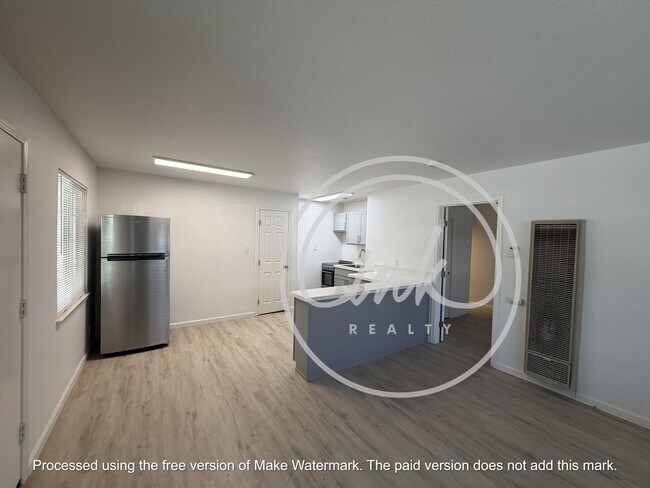 Foto del edificio - 415-421 E. Long Street