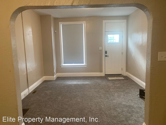 Building Photo - 5 br, 1.5 bath House - 525 E. Philadelphia...