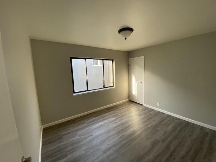 Primary Photo - 5 bedroom in Daly City CA 94015