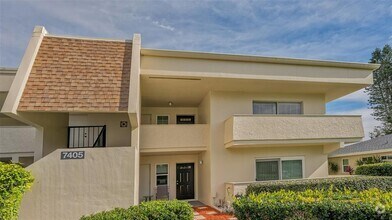 Building Photo - 7405 W Country Club Dr N