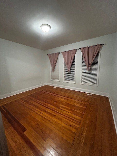 Photo du bâtiment - 143 Christina St S